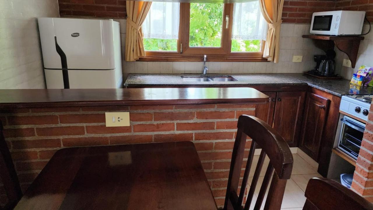 Refugio Del Bosque Villa Carilo Ngoại thất bức ảnh