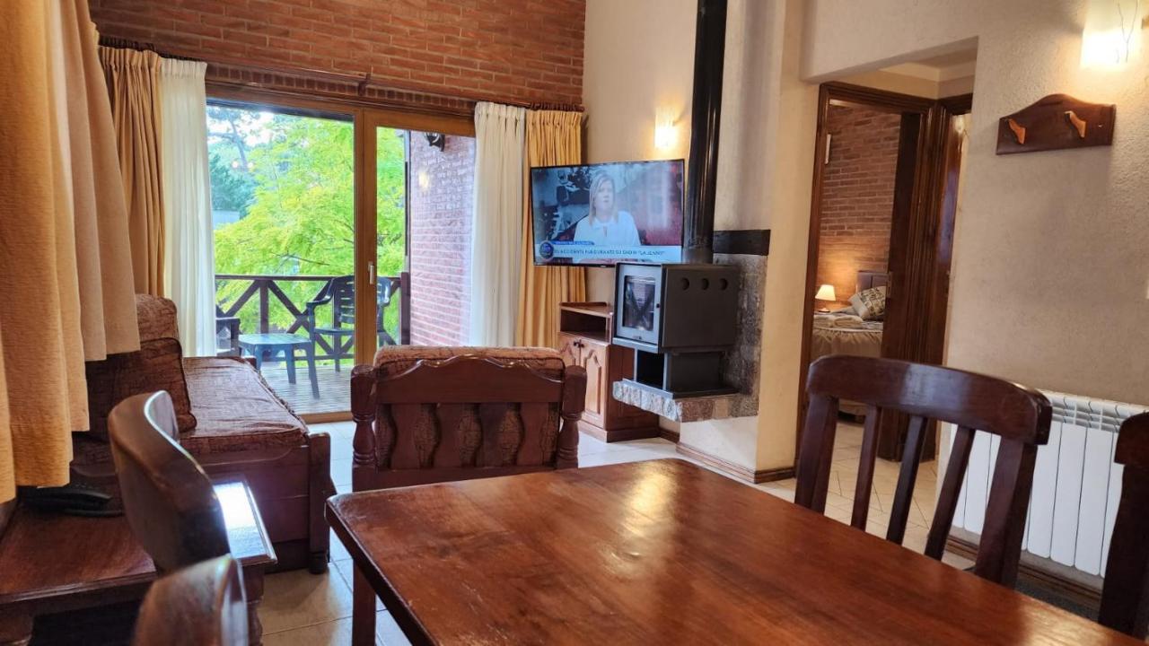 Refugio Del Bosque Villa Carilo Ngoại thất bức ảnh