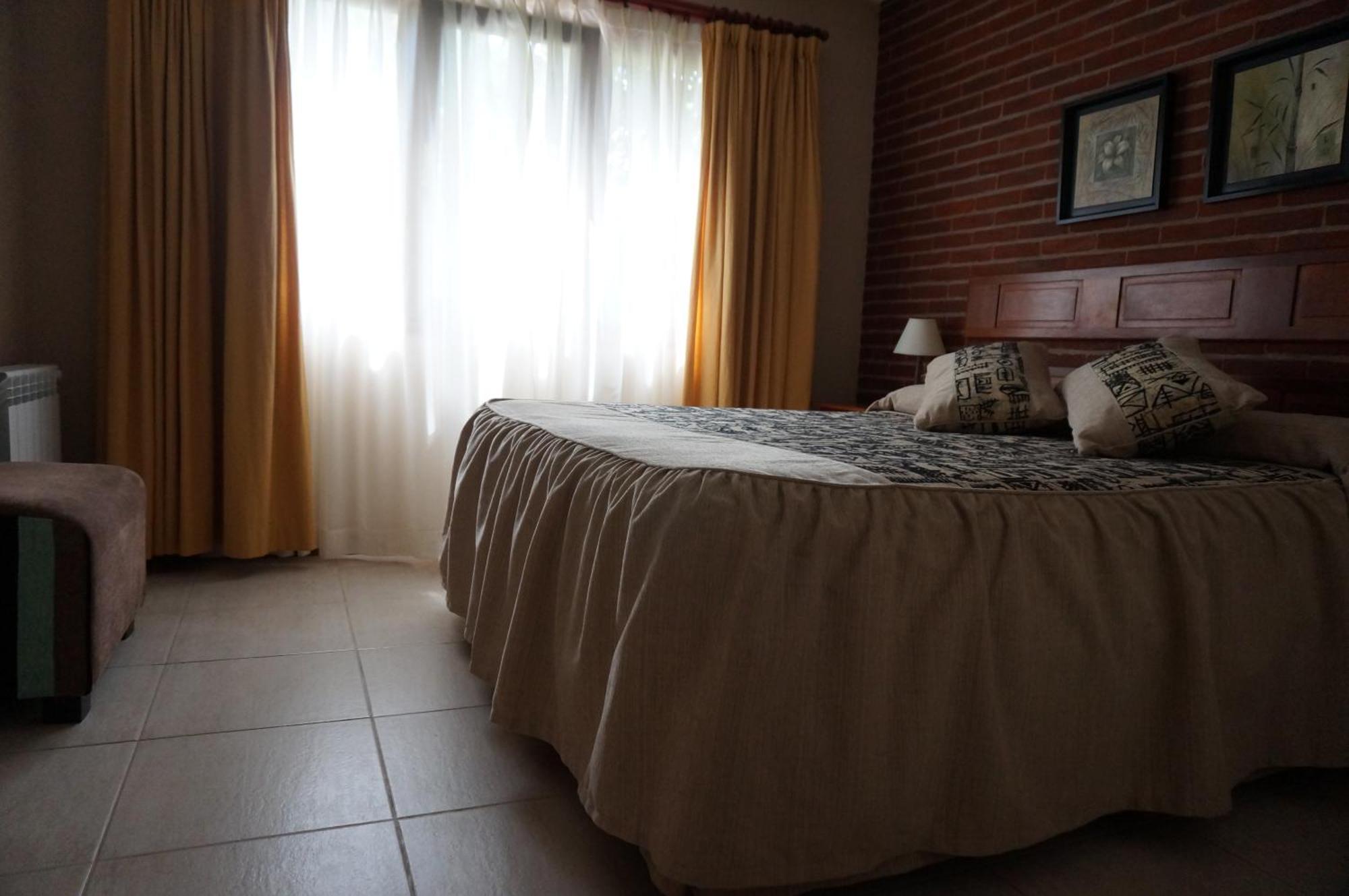 Refugio Del Bosque Villa Carilo Phòng bức ảnh