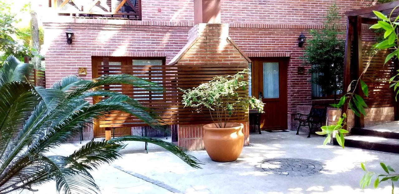 Refugio Del Bosque Villa Carilo Ngoại thất bức ảnh