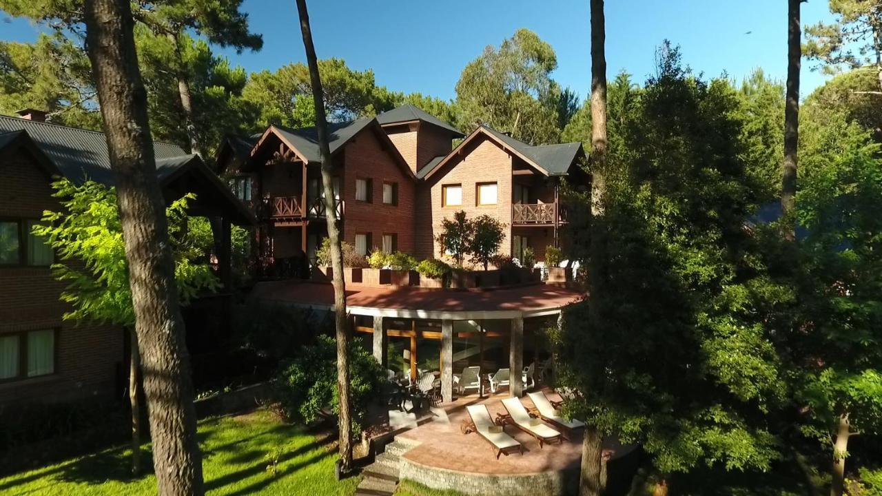 Refugio Del Bosque Villa Carilo Ngoại thất bức ảnh